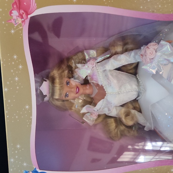 1997 Walt Disney Sleeping Beauty Wedding Doll - Picture 2 of 8